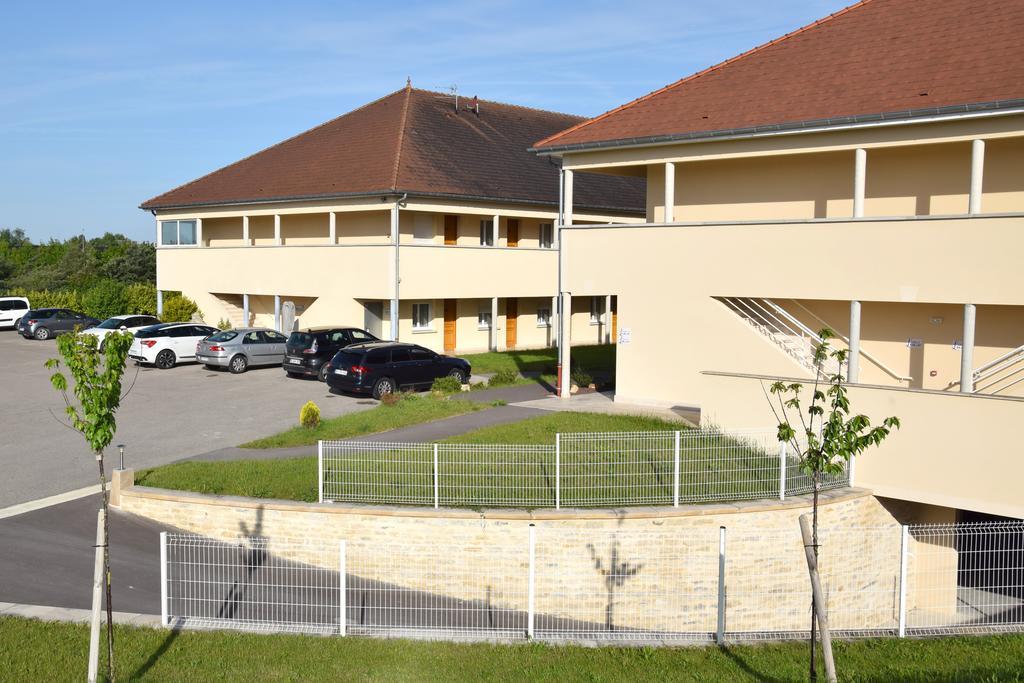 Logis Des Sources Creney-pres-Troyes Exterior foto